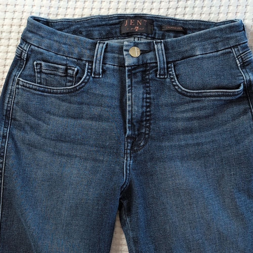 7 For All Mankind Jen7 Cropped Kick Jeans